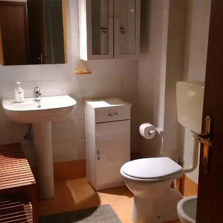 Borgo Apartment *